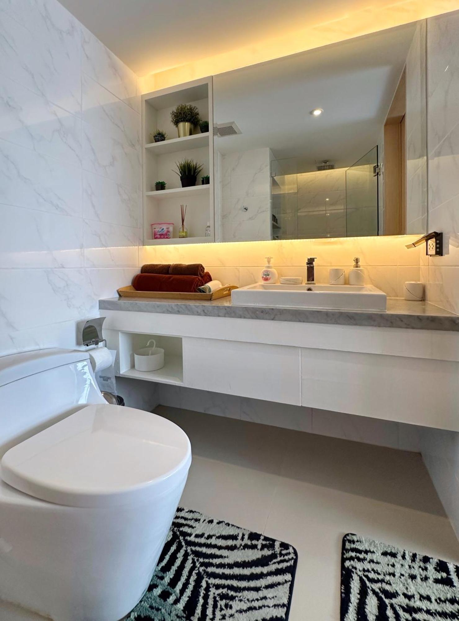 The Aristo-2-803 Apartment Phuket Luaran gambar